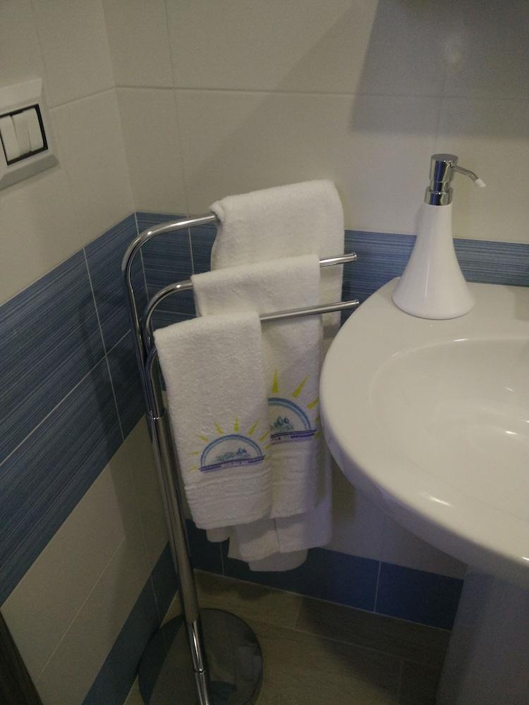 B&B Del Sol Ликата Екстериор снимка